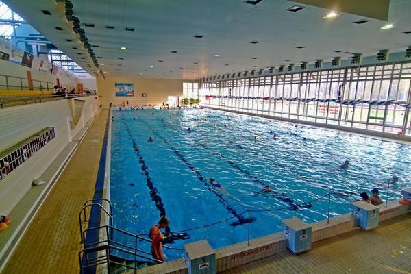 Plavecký bazén na 50m v Hradci Králové | Foto: SNHK